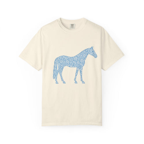 Blue Ribbon Bloom T-shirt | Oversized Equestrian Horse Shirt - The Other Equestrian